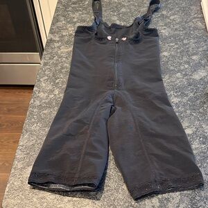 Xs faja compression garments